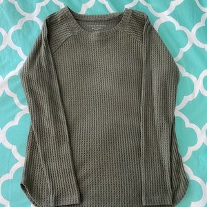 American Eagle green waffle long sleeve!!